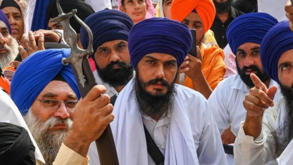 Top Sikh Body's Ultimatum To Punjab Cops Amid Crackdown On Separatist